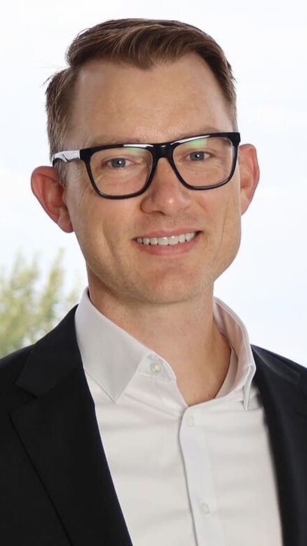 headshot of Zach Zavage